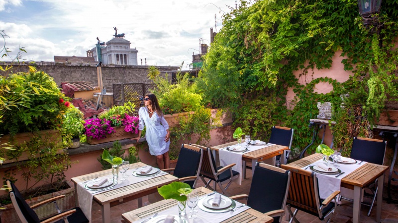 Hotel-The-Inn-and-the-Roman-Forum-garden-178